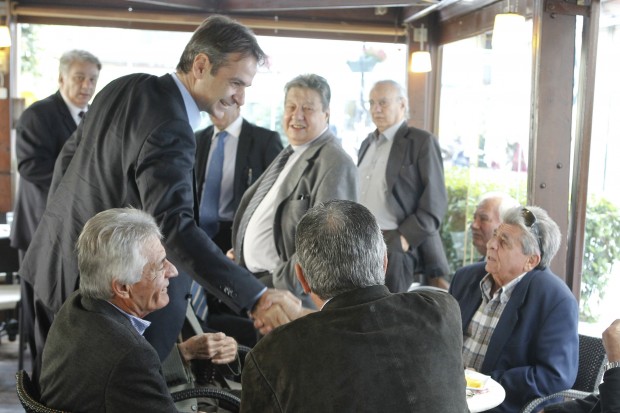 KM_Pireas1