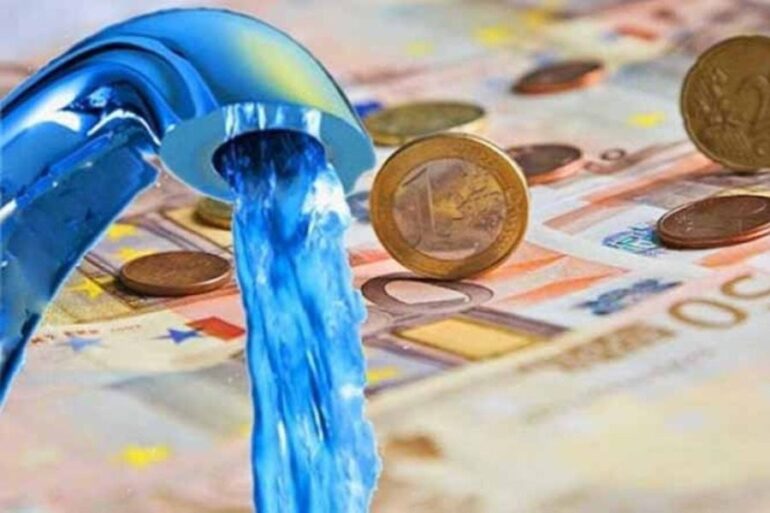 Χαμός και έντονες αντιδράσεις για τις αυξημένες τιμές στο νερό