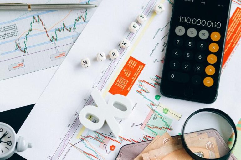 ΙΟΒΕ: Μικρή επιδείνωση του οικονομικού κλίματος τον Νοέμβριο