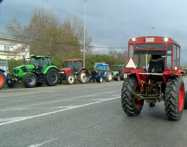 Την Κυριακή οι αποφάσεις για τις αγροτικές κινητοποιήσεις – Προβλέπεται να κάνουν Θεοφάνια στα μπλόκα