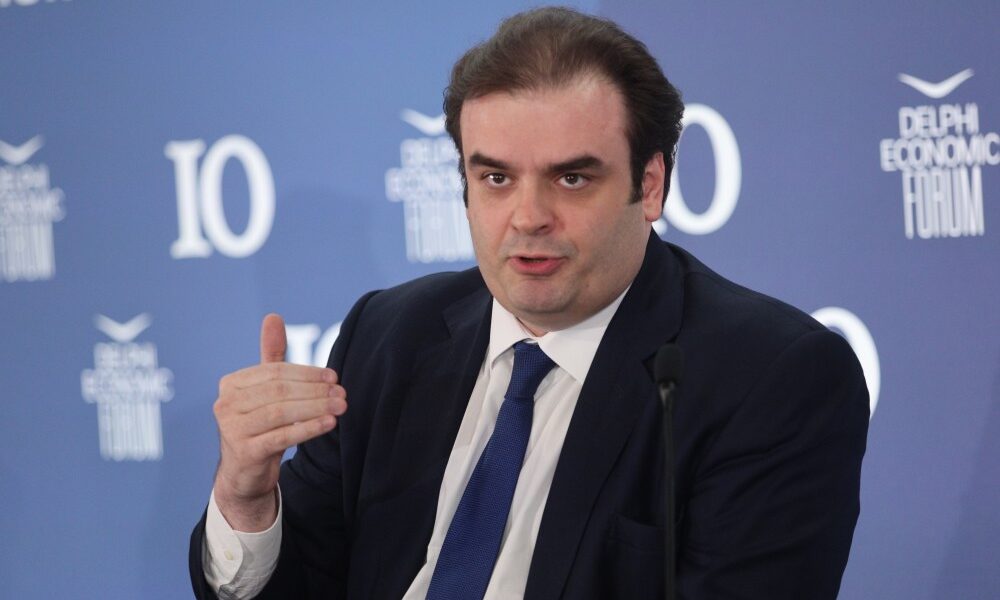 Κυριάκος Πιερρακάκης – Ανακοίνωση για αύξηση του ακατάσχετου ορίου στα 1.600 ευρώ