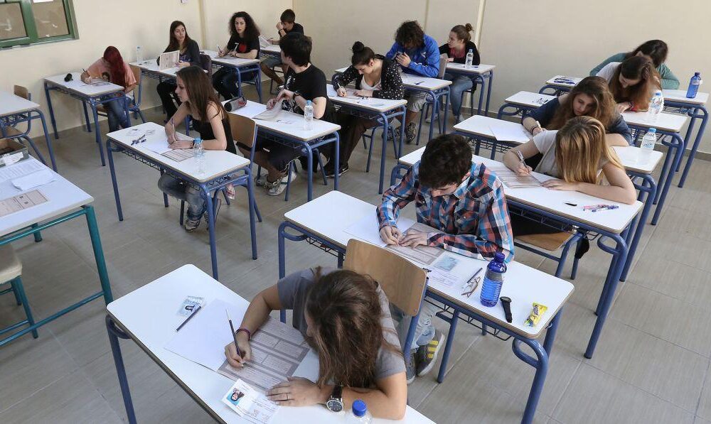 Καβάλα – Ευχές του Συνδέσμου Εκπαιδευτικών Φροντιστών για τις Πανελλαδικές – 2026