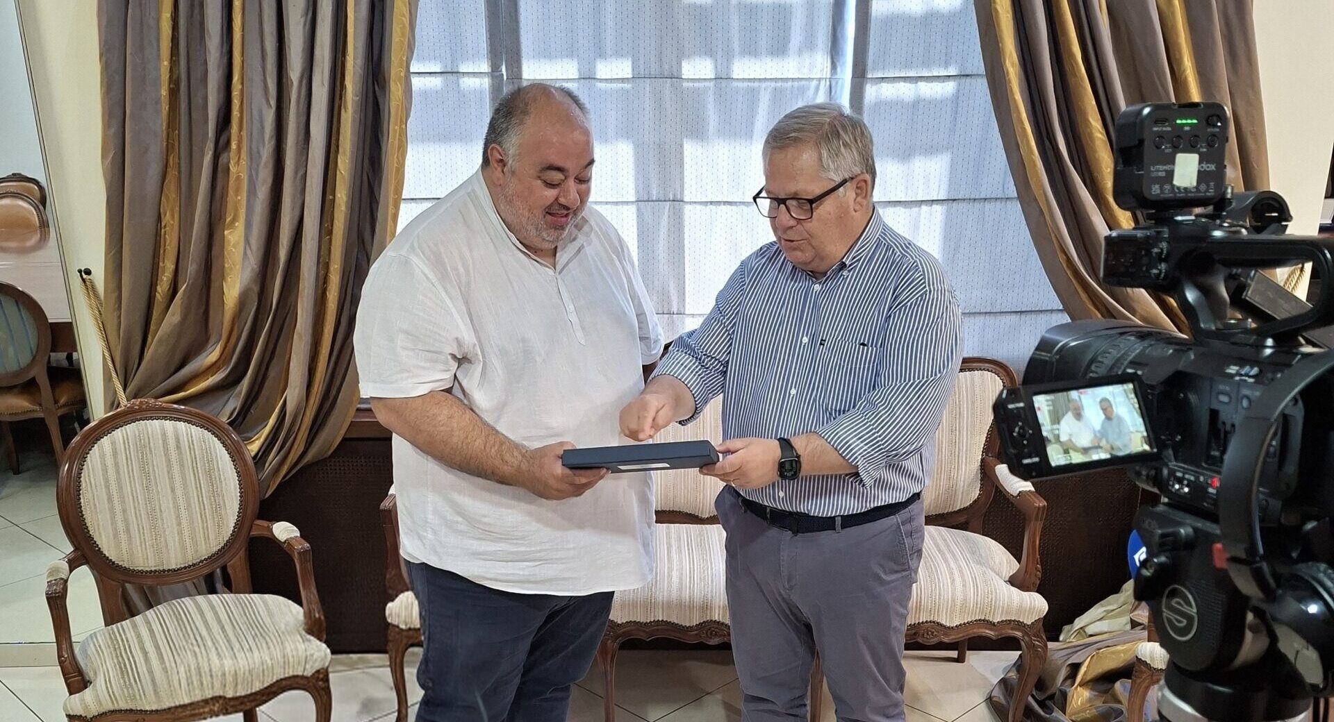 Alt text εικόνας: Συνάντηση του Αντιπεριφερειάρχη Καβάλας με τον Πρόεδρο του ΓΕΩΤΕΕ