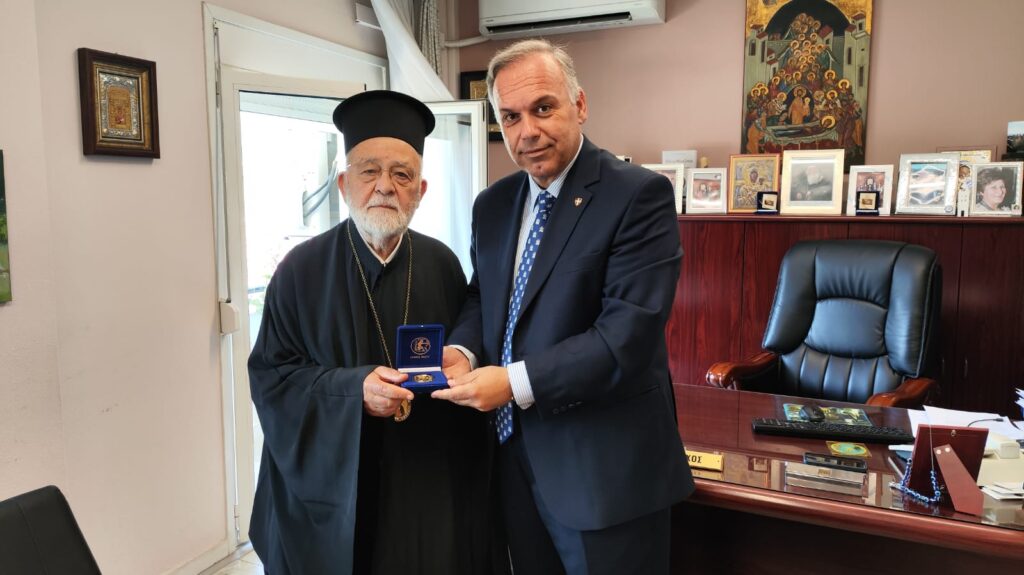 Θάσος: Επίσκεψη του Μητροπολίτη Μύρων Χρυσοστόμου στον Δήμαρχο