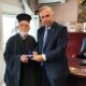 Ο Δήμαρχος Θάσου Ελευθέριος Κυριακίδης με τον Μητροπολίτη Μύρων Χρυσόστομο στο Δημαρχείο Θάσου