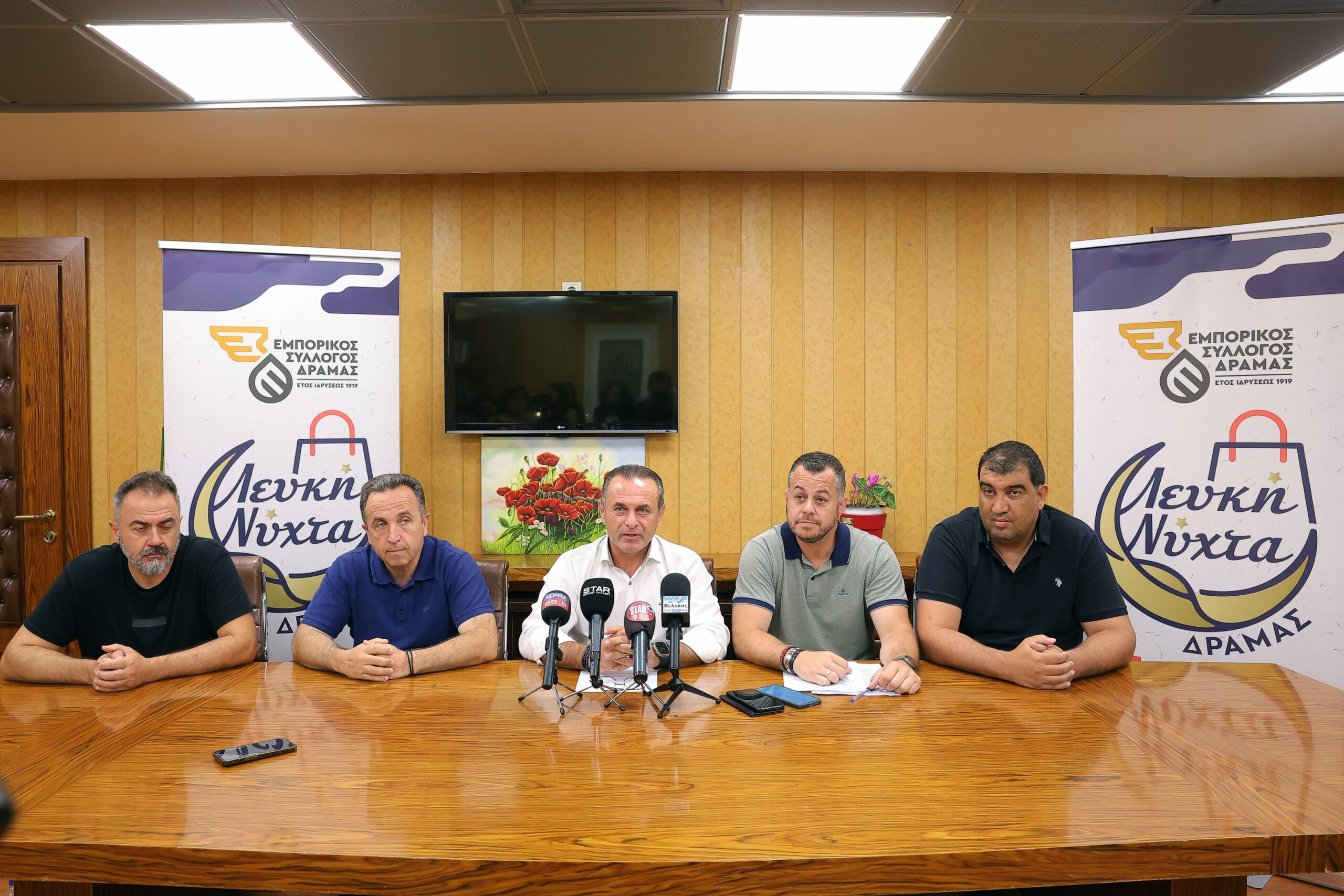 Δράμα-συνέντευξη Τύπου για τη Λευκή Νύχτα της 3ης Ιουλίου