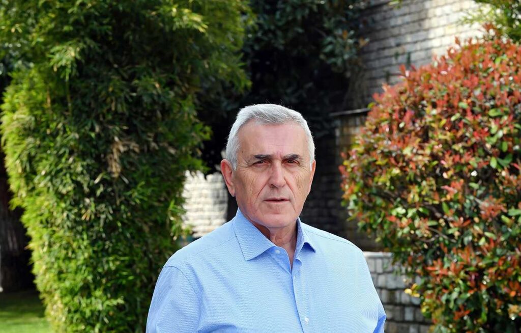 Καβάλα: Χρυσανίδης κατά Μουριάδη για την ακτή Καλαμίτσας