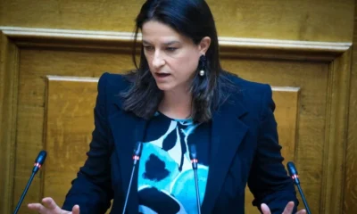 Η υπουργός Εργασίας Νίκη Κεραμέως στη Βουλή για τις συντάξεις χηρείας