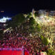 Πλήθος κόσμου στην τελετή έναρξης της Ναυτικής Εβδομάδας 2026 στην πλατεία του Φάρου στην Αλεξανδρούπολη